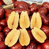 Táo đỏ Hòa Điền thượng hạng Wakamono Organic 500g - SIZE 220 TRÁI/ KG - HSD 2027/04