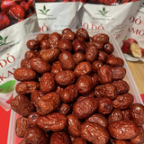 Táo đỏ Hòa Điền thượng hạng Wakamono Organic 500g - SIZE 220 TRÁI/ KG - HSD 2027/04