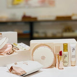 Bộ Phấn nước dưỡng trắng chống nắng Whoo Gongjinhyang Seol Radiant White Tone up Sun Cushion Foundation Special Set.- Phấn whoo trắng 4 sản phẩm