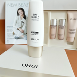 Set Kem Chống Nắng dưởng trắng  cao cấp bảo vệ da tối ưu OHUI Day Shield Perfect Sun Black SPF50+ PA++++ - Vạch đen