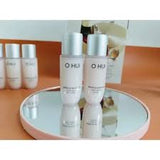 Combo Sữa Dưỡng Và Nước Cân Bằng hoa hồng dưỡng ẩm, chống lão hóa OHUI Miracle Moisture Pink Barrier Skin Soòtener mini size (20ml x 2 )