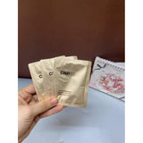 Sample Sữa Rửa mặt dinh dưởng tái sinh  CNP rx the supremacy re-new enriched cleansing foam (120 gói x 2ml =240ml )
