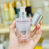 Tinh chất dưỡng ẩm mịn màng da và tăng cường khoẻ mạnh hàng rào da chống oxy hoá   Ohui Miracle Moisture Essence - 20ml