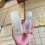Nước tẩy trang Sum 37, làm sạch sâu, dịu nhẹ, không gây kích, phù hợp với da nhạy cảm - Mini 100ml ( có đợt vỏ hộp màu trắng)